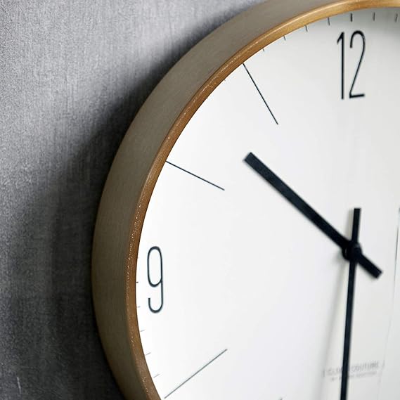 Lisslune | Luxetick - Wall clock with golden elegance