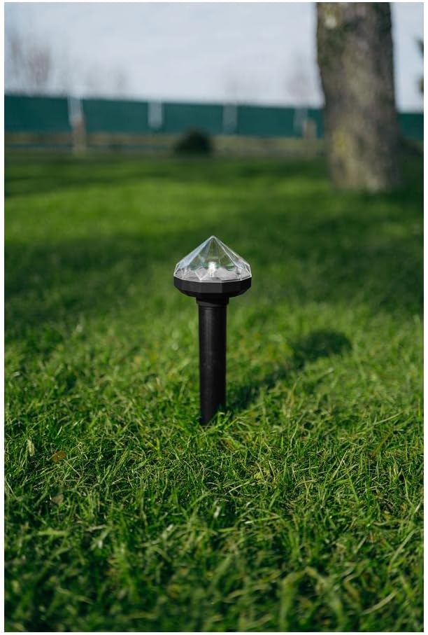 Lisslune | Solar-powered animal repeller for garden and yard – Environmentally friendly protection against mice and rodents