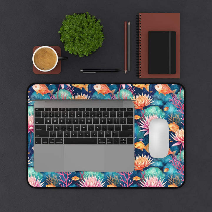 Lisslune | Transform your desk with a personalized neoprene mat