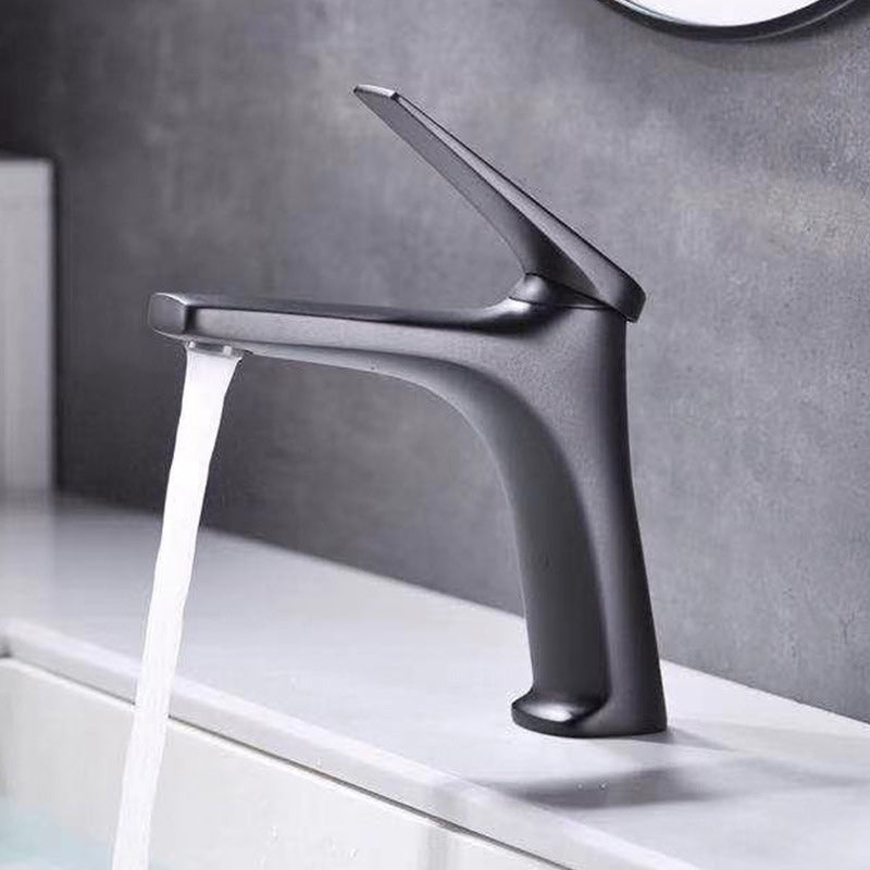 Lisslune | Contemporary Copper Vessel Faucet Low Arc Vessel Faucet