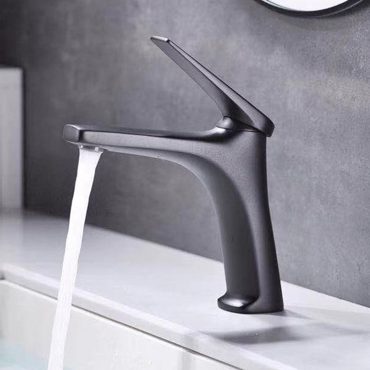 Lisslune | Contemporary Copper Vessel Faucet Low Arc Vessel Faucet