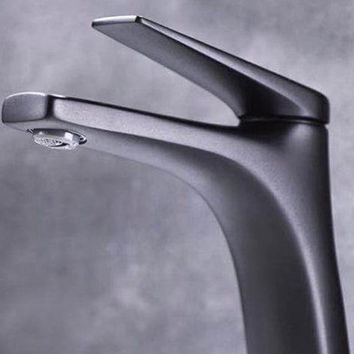 Lisslune | Contemporary Copper Vessel Faucet Low Arc Vessel Faucet
