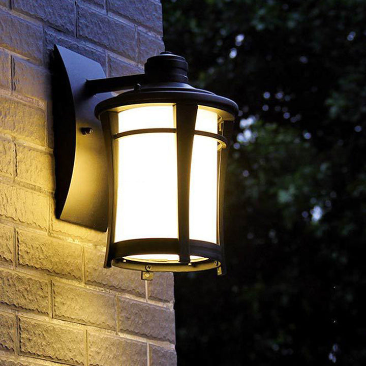 Skørter | 1-Light Wall Lamp Farmhouse Glass White/White and Yellow Glass Wall Mounted Lighting in Copper for Courtyard