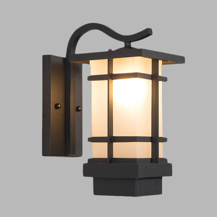 Skørter | Metal Black Wall Lamp Sconces Crossing 1 Main Country Wall Mount Lamp with White/Yellow Glass Shade