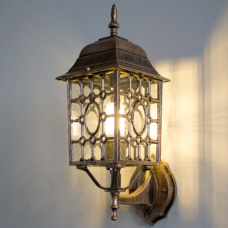 Skørter | Metallic Grid Wall Light Country 1 Bulb Courtyard Wall Lamp in Rust with Cubic Clear Glass Shade
