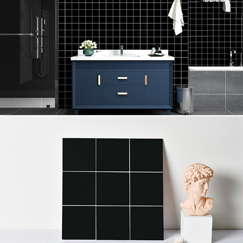 Lisslune | Modern Square Grid Single Plate Plastic Peel & Stick Field Tile