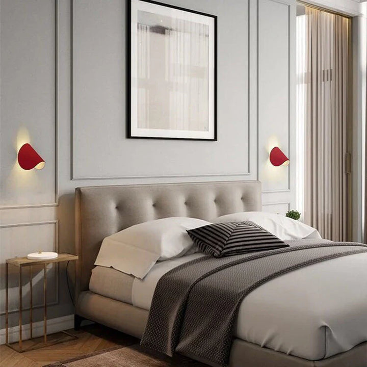 Lisslune | Modern Colored LED Wall Light in Stylish Design