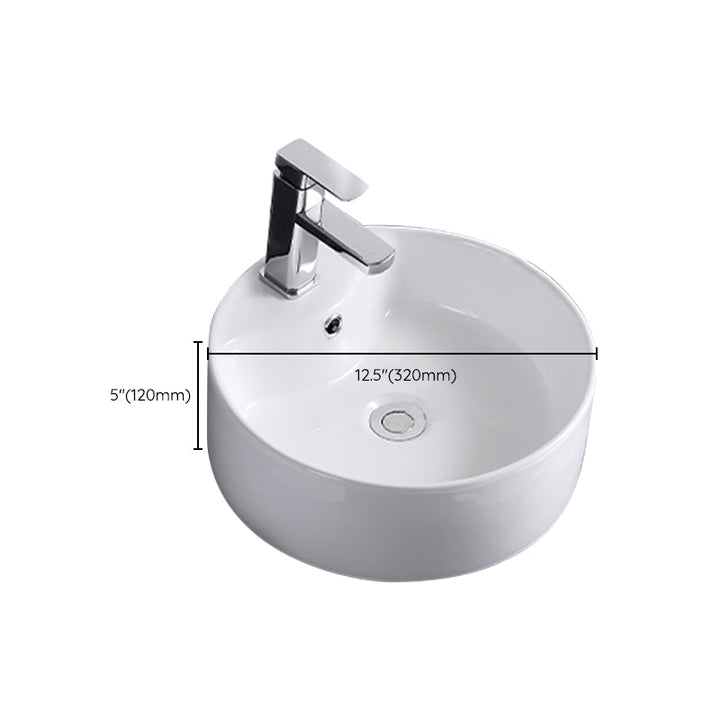 Lisslune | Contemporary sink with single drain hole porcelain round basin