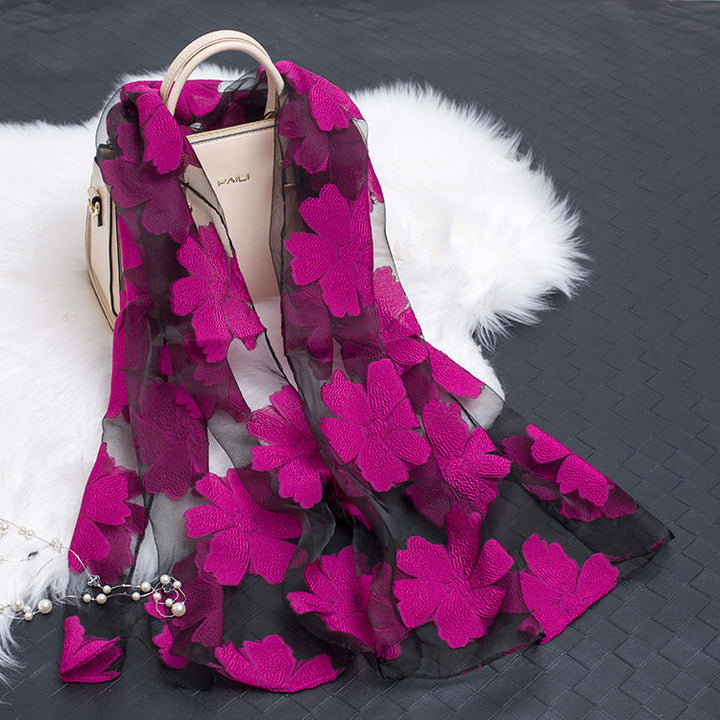 Lisslune | Silk scarf with cut flowers hollow motif
