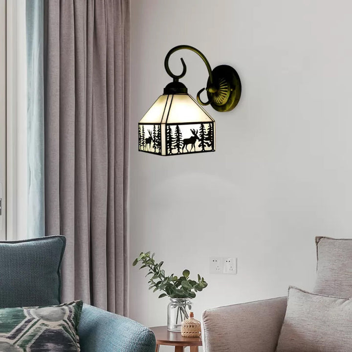 Lisslune | Lodge Stained Glass Wall Lighting with Curved Arm Single Light Mini Wall Mount Light