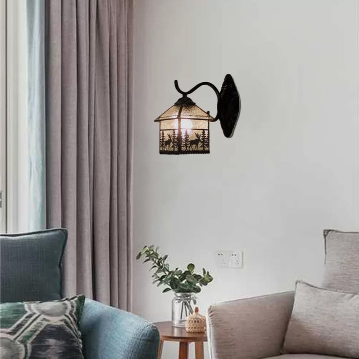 Lisslune | Lodge Stained Glass Wall Lighting with Curved Arm Single Light Mini Wall Mount Light
