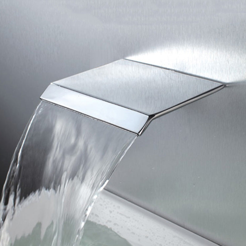 Lisslune | Modern Wall-Mounted Bathroom Faucet Low Arc Solid Brass Faucet