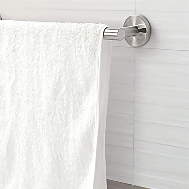 Lisslune | Metal Simple Bathroom Accessories as a Single Piece or in a Set in Silver