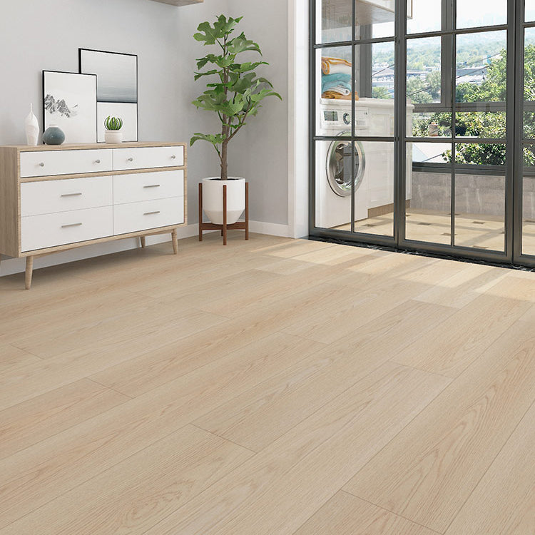 Lisslune | Contemporary Laminate Flooring Light Color Wood Laminate Flooring