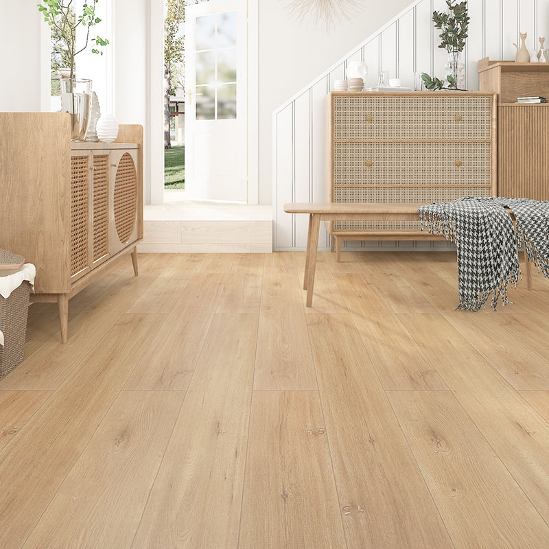 Lisslune | Contemporary Laminate Flooring Light Color Wood Laminate Flooring