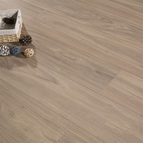 Lisslune | Contemporary Laminate Flooring Light Color Wood Laminate Flooring