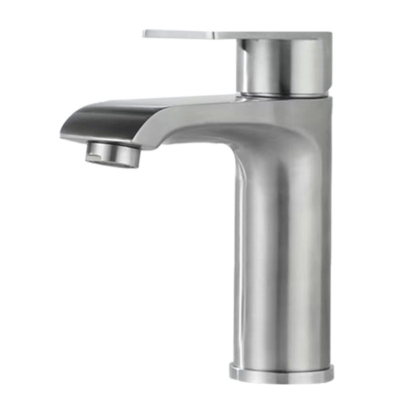 Lisslune | Single handle faucets Glam Style sink faucets for the bathroom