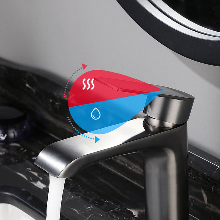 Skorter | Single Handle Water Taps Glam Style Sink Faucets for the Bathroom