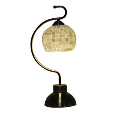 Lisslune | Glass set – Elegant globe-shaped table lamp with shell pattern