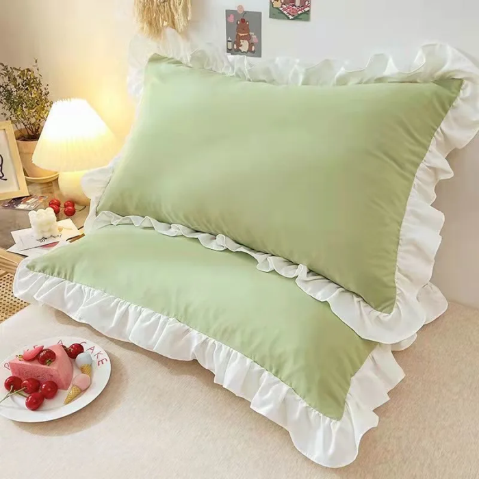 Lisslune | Coquette Ruffle Pillowcase