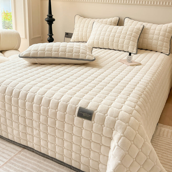 Lisslune | Modern Soft Throw Blanket with Square Texture – Stylish Fluffy Bed & Sofa Cover