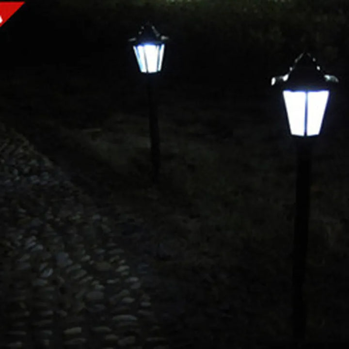 Lisslune | Solar Garden Lantern with LED – Outdoor Lighting for Terrace & Garden in Classic Lamp Design