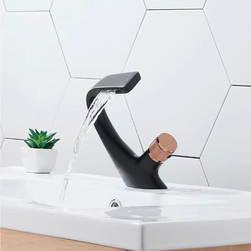 Lisslune | Modern center connection faucets single lever faucets with waterfall spout