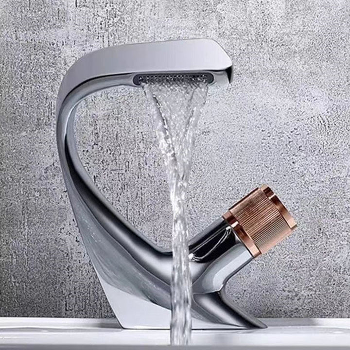 Lisslune | Modern center connection faucets single lever faucets with waterfall spout