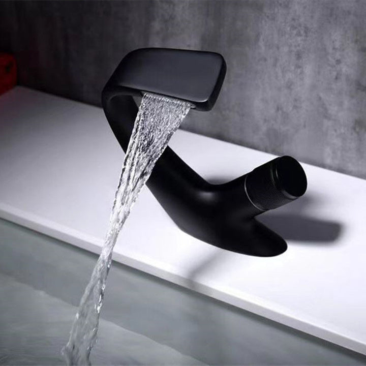 Lisslune | Modern center connection faucets single lever faucets with waterfall spout
