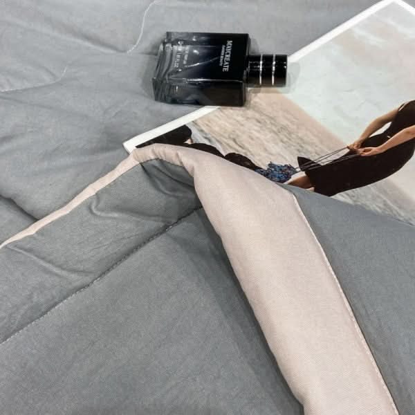 Lisslune | ComfyLux - Premium Lightweight Blanket