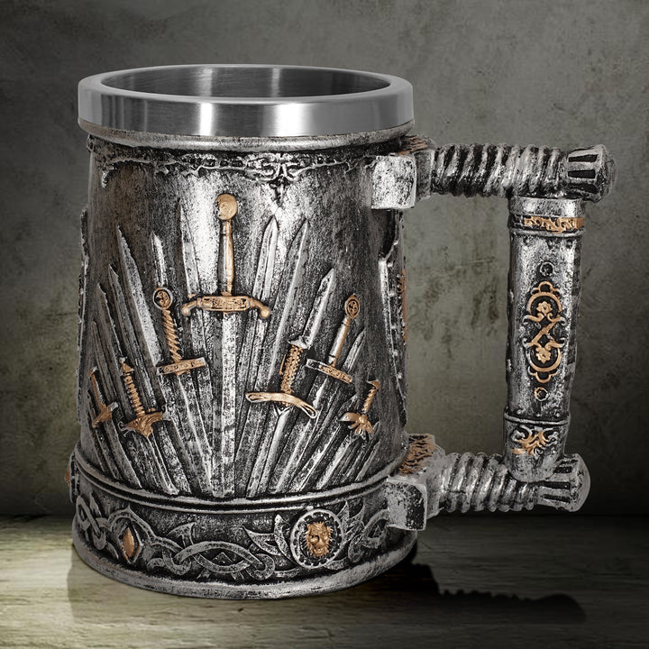 Lisslune | Nordic Rune Beer tankard