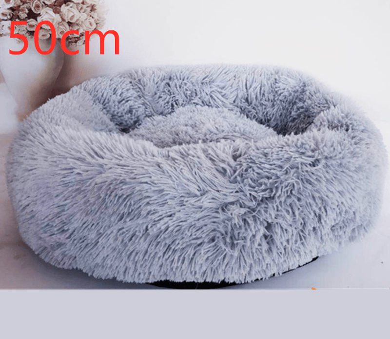 Lisslune | CozyNest | Winter Dog Bed | Luxe Comfort | Sustainable and Stylish