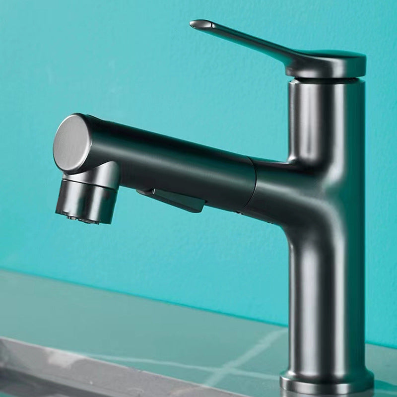 Lisslune | Round contemporary bathroom fixture with lever handle and single hole installation