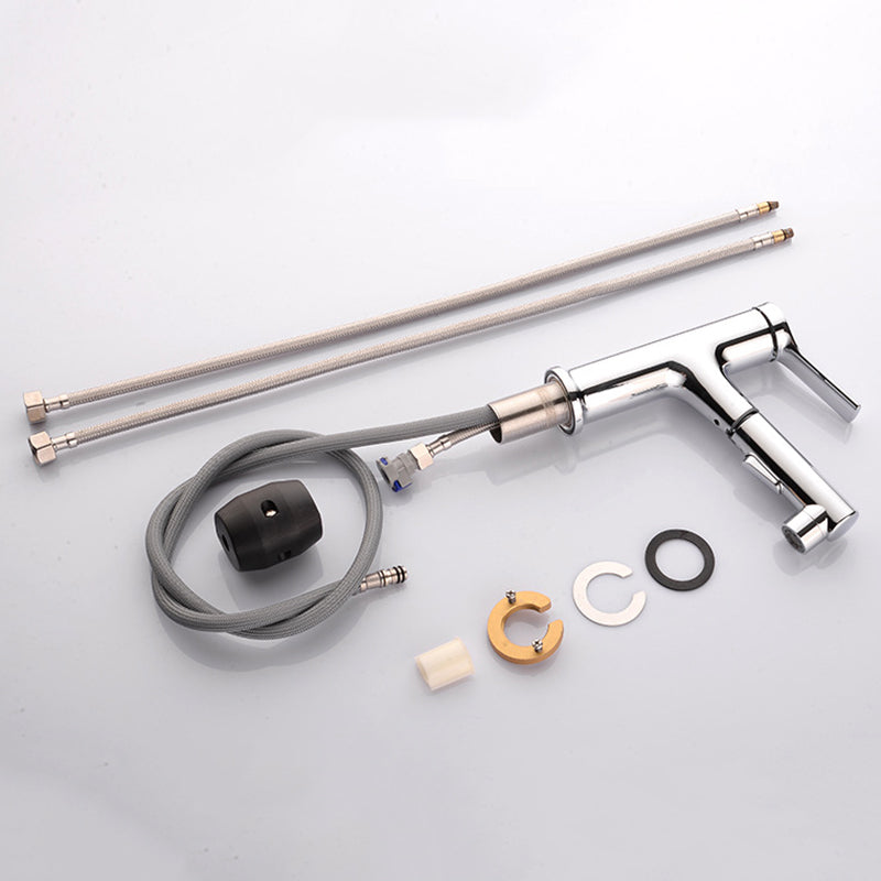 Lisslune | Round contemporary bathroom fixture with lever handle and single hole installation