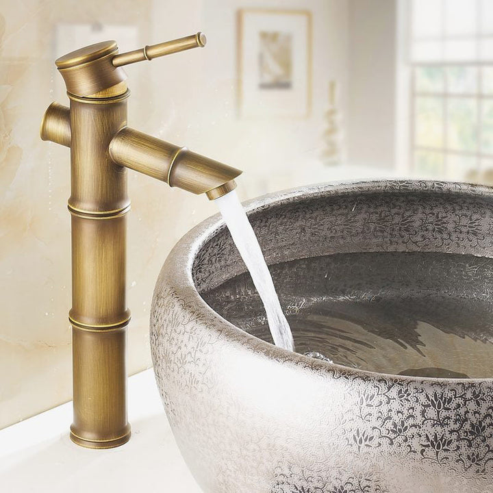 Lisslune | A hole water tap country sink bathroom faucet with single lever handle