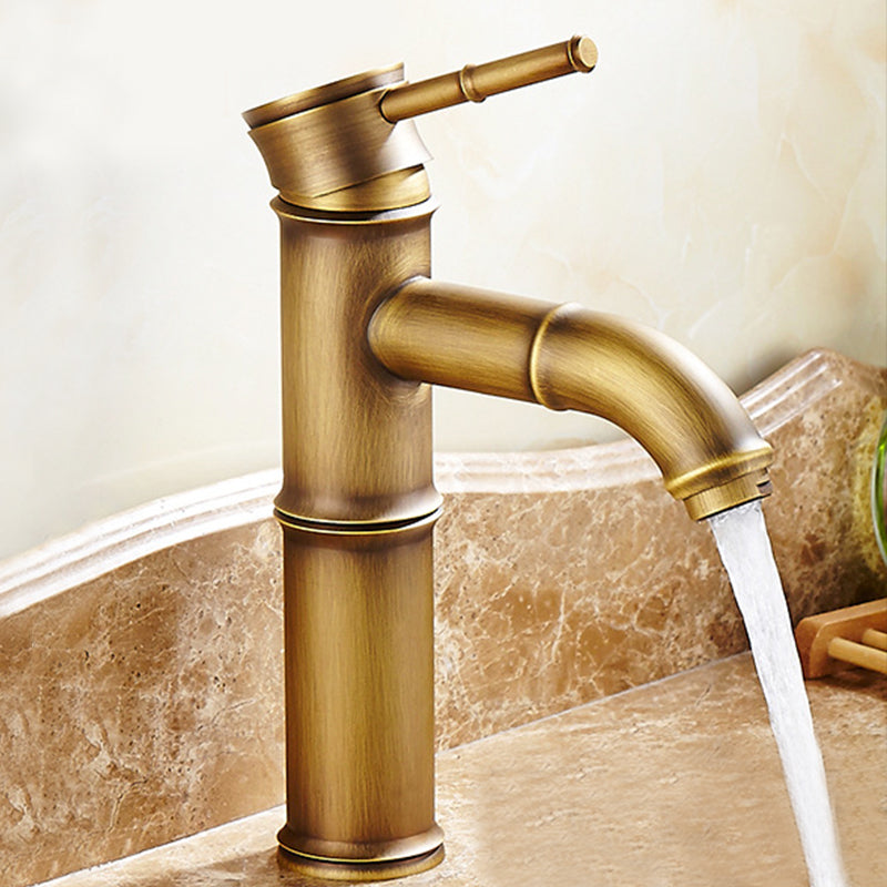 Lisslune | Country House Style Single Hole Sink Faucet with a Lever Handle