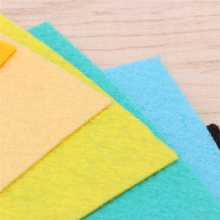 Lisslune | Colorful 40-piece fleece felt crafting set for creative DIY projects