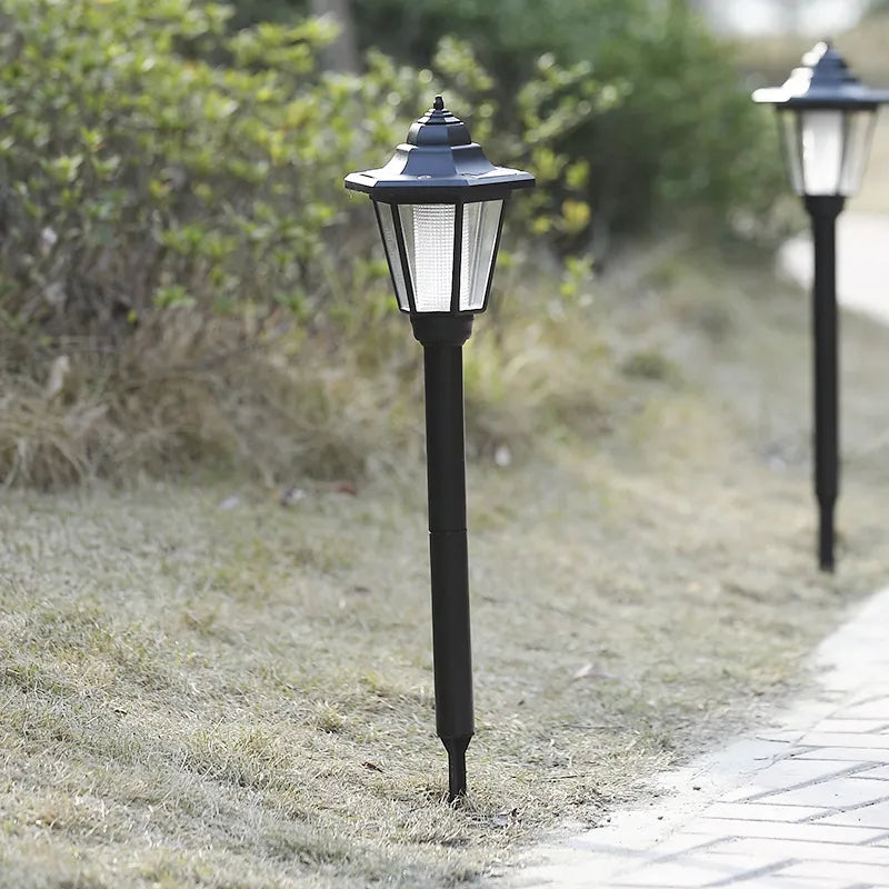 Lisslune | Solar Garden Lantern with LED – Outdoor Lighting for Terrace & Garden in Classic Lamp Design