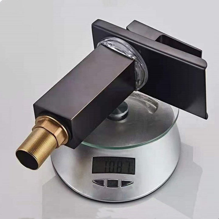 Lisslune | Single-Handle Sink Faucet 1-Hole Widely Used Bathroom Sink Faucet with LED Lighting