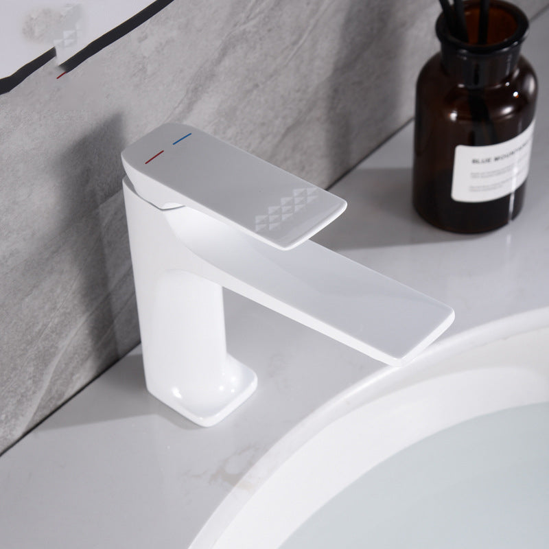 Lisslune | Modern Vessel Sink Faucet Copper Lever Handle Low Arc Vessel Faucet for the Bathroom