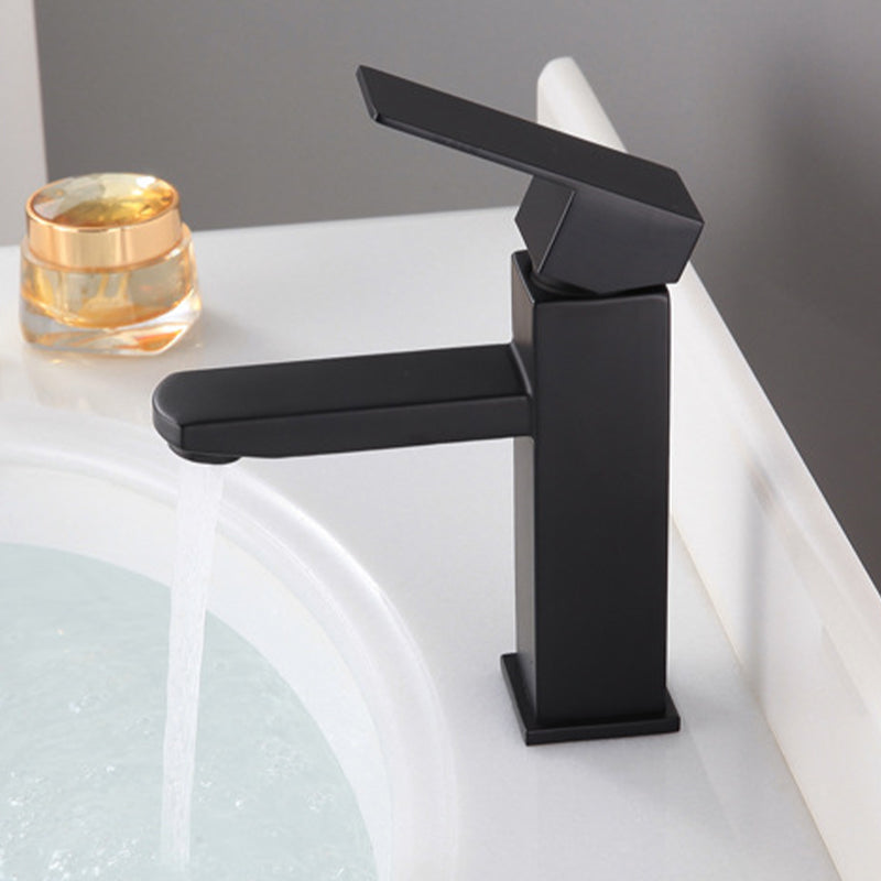 Lisslune | Modern sink faucet centerset bathroom sink faucet in black
