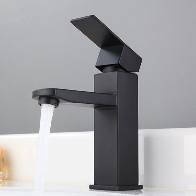 Lisslune | Modern sink faucet centerset bathroom sink faucet in black