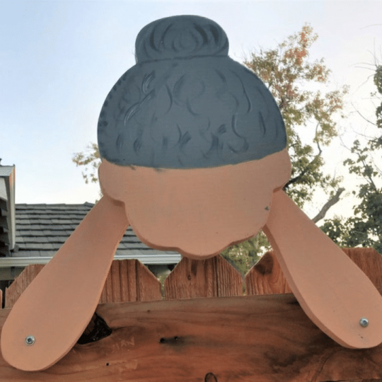 Lisslune | Fence Decoration Nosy Old Man and Lady Garden Yard Art