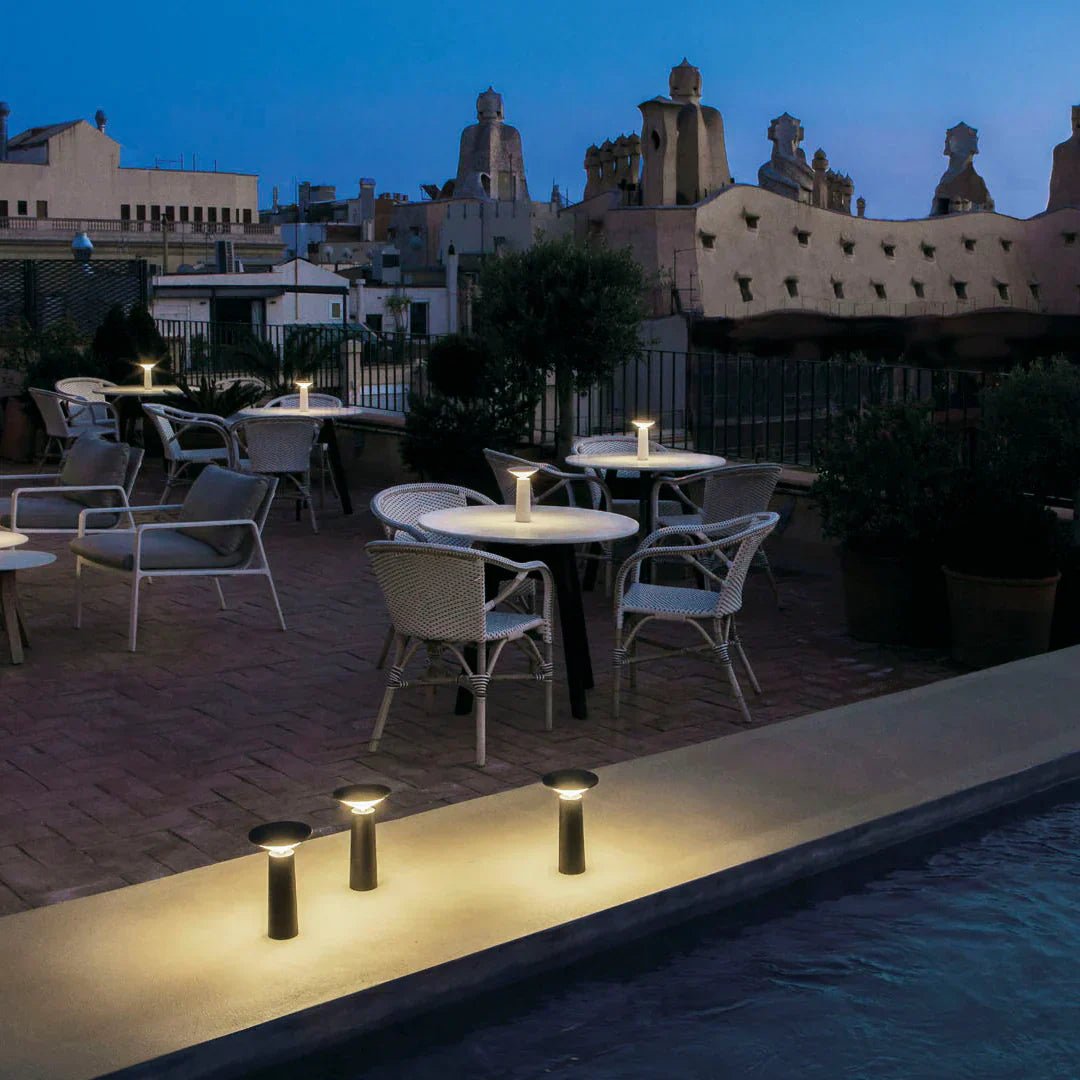 Lisslune | InfiNight - Modern table lamp with touch sensor | Dimmable brightness
