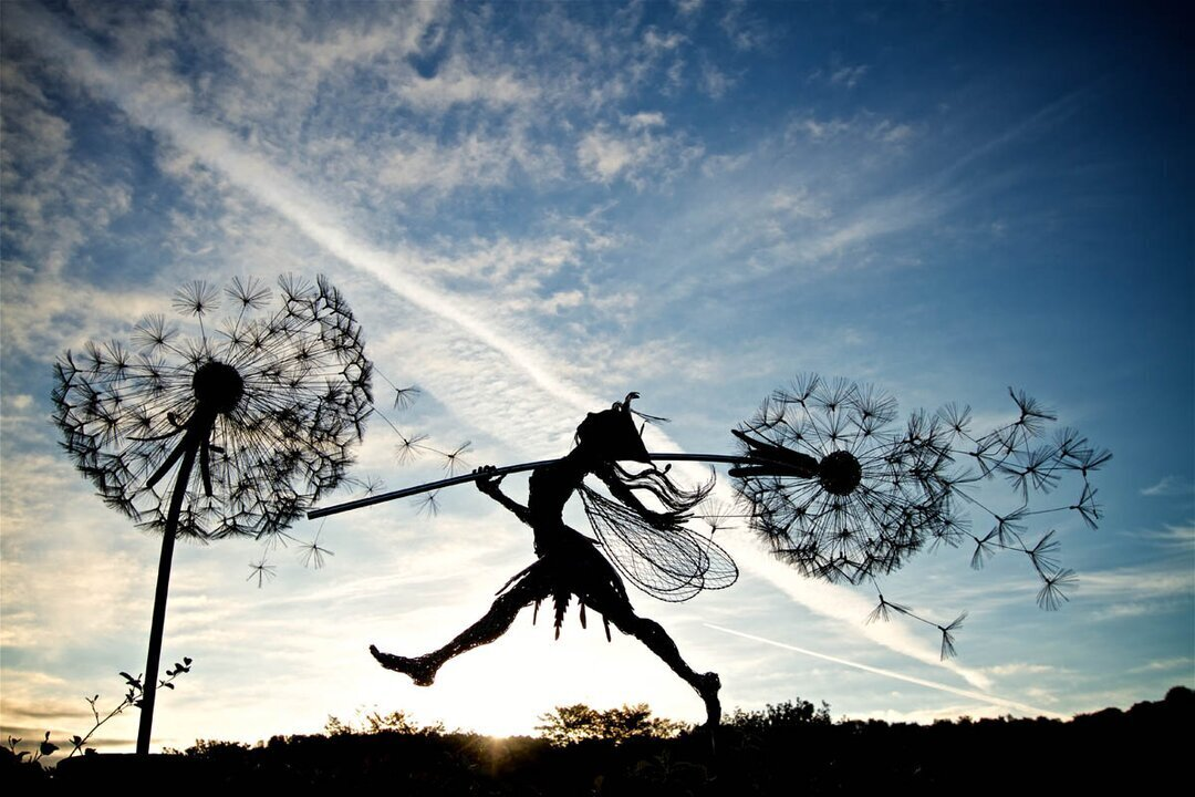 Lisslune | Perfect Wonderland Garden Decoration -The Naughty Spirits Are Dancing
