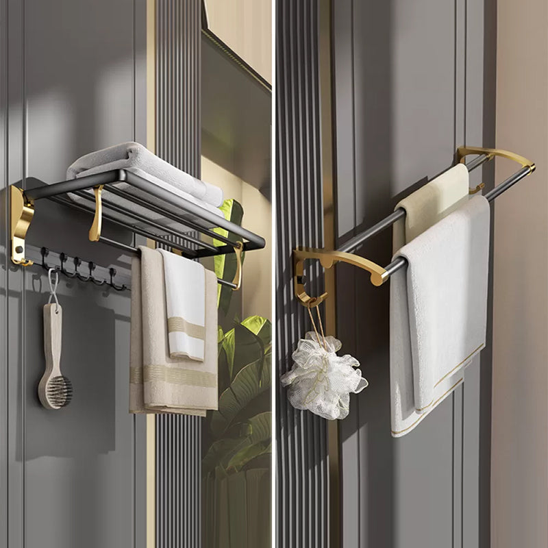 Lisslune | Contemporary stainless steel bathroom accessories as a single piece or in a set in black and gold