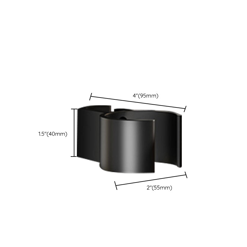 Lisslune | Contemporary stainless steel bathroom accessories as a single piece or in a set in black and gold