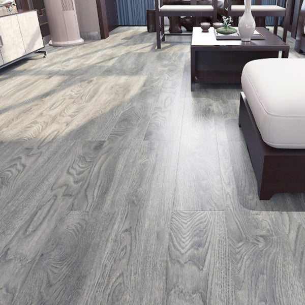 Lisslune | Brown Laminate Flooring Scratch Resistant Natural Oak Laminate with Click Lock
