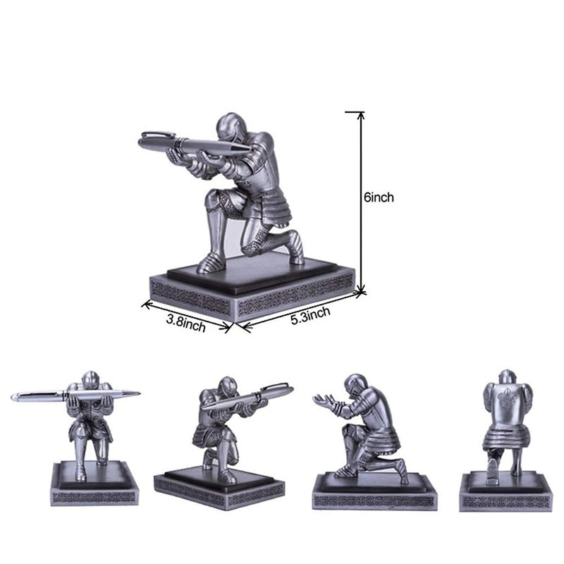 Lisslune | knight pen holder