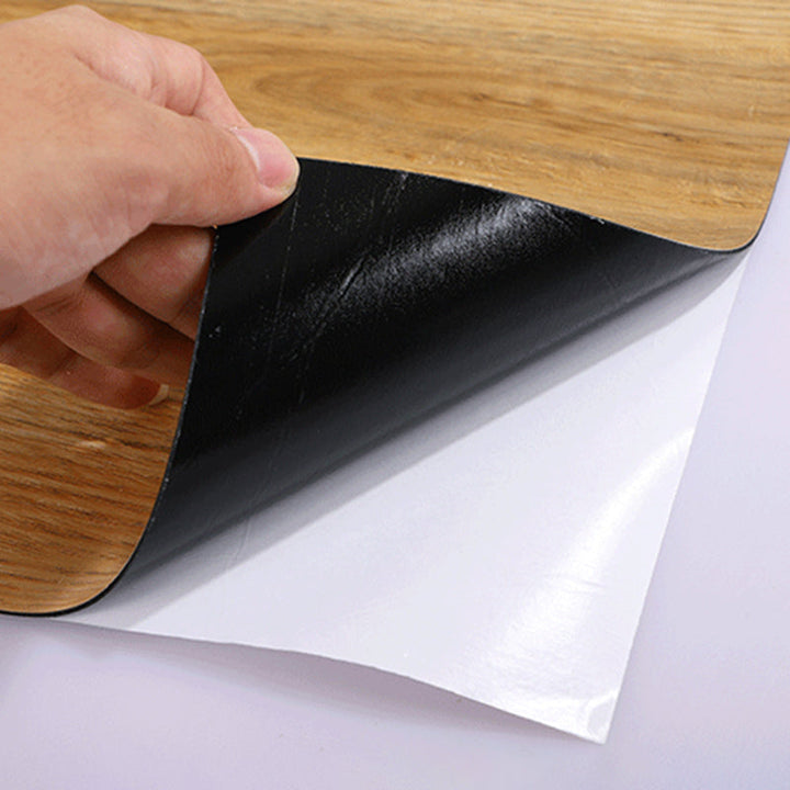 Lisslune | Modern Vinyl floor planks for peeling and sticking Wood look Vinyl plank for living spaces